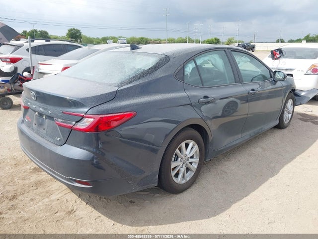 Toyota CAMRY LE 2026 4T1DAACK1TU223335 Image 4