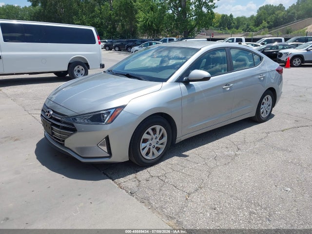 Hyundai ELANTRA SE 2020 5NPD74LFXLH615778 Image 2