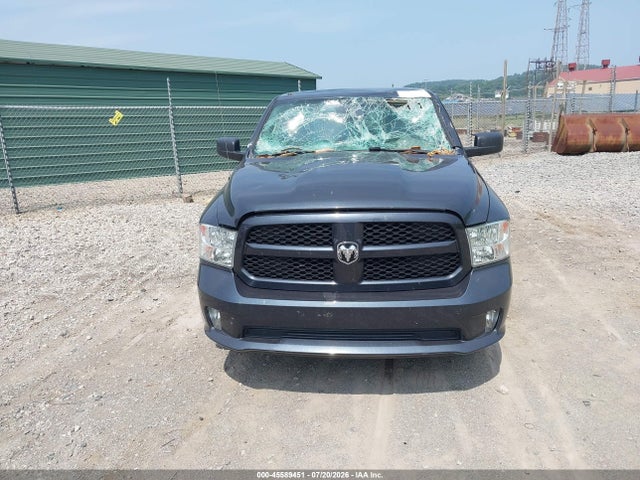 2019 Ram 1500 Classic Express  4x4 6'4 Box მანქანა იყიდება აუქციონზე, vin: 1C6RR7FT3KS708782, აუქციონის ნომერი: 45589451