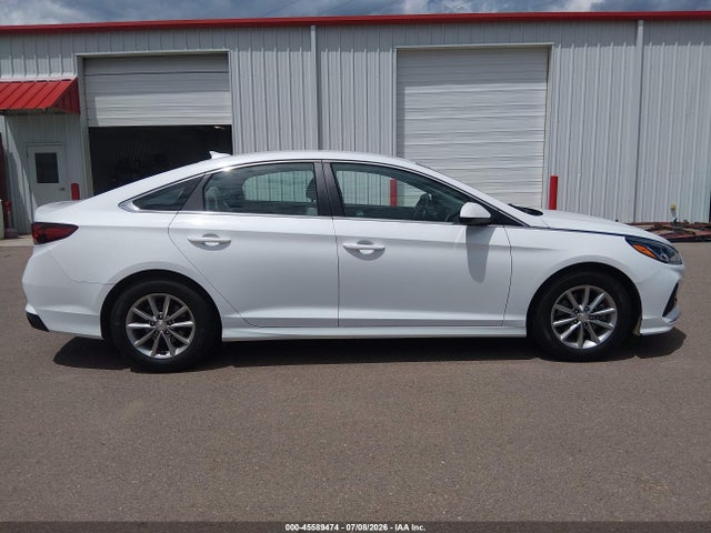 2019 Hyundai Sonata Eco მანქანა იყიდება აუქციონზე, vin: 5NPE24AA4KH775292, აუქციონის ნომერი: 45589474