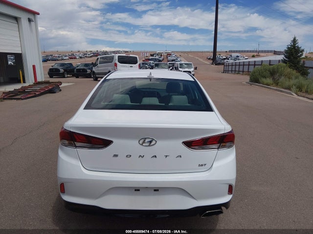 2019 Hyundai Sonata Eco მანქანა იყიდება აუქციონზე, vin: 5NPE24AA4KH775292, აუქციონის ნომერი: 45589474