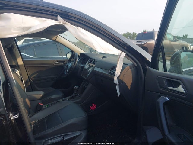 Продаж на аукціоні авто 2019 Volkswagen Tiguan 2.0t Se/2.0t Sel/2.0t Sel R-line/2.0t Sel R-line Black, vin: 3VV2B7AXXKM006719, номер лоту: 45589490