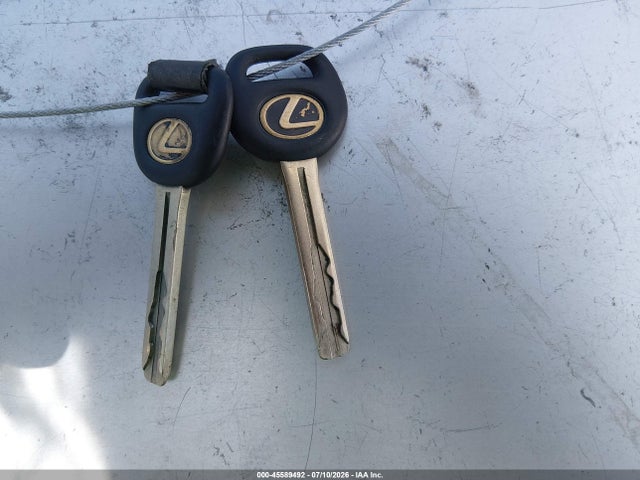 1997 Lexus Es 300 მანქანა იყიდება აუქციონზე, vin: JT8BF22G0V0057186, აუქციონის ნომერი: 45589492