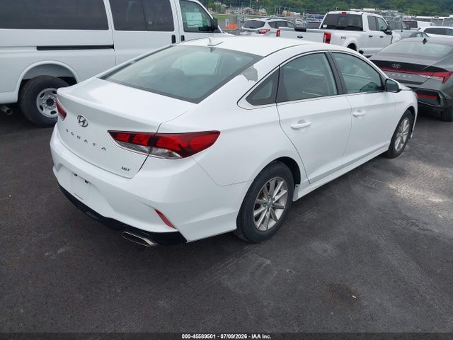 Hyundai SONATA ECO 2018 5NPE24AA2JH682981 Image 4