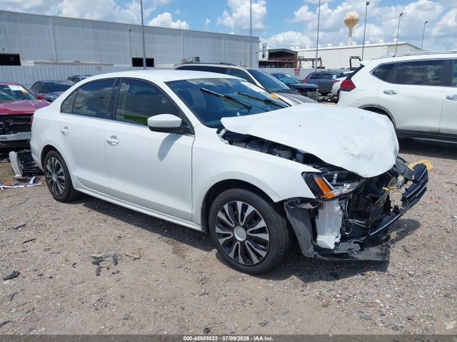 45589522 :رقم المزاد ، 3VW2B7AJ1HM387795 vin ، 2017 Volkswagen Jetta 1.4t S مزاد بيع