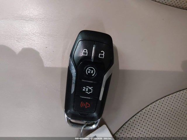 2017 Lincoln Mkx Select მანქანა იყიდება აუქციონზე, vin: 2LMPJ8KR9HBL14925, აუქციონის ნომერი: 45589587