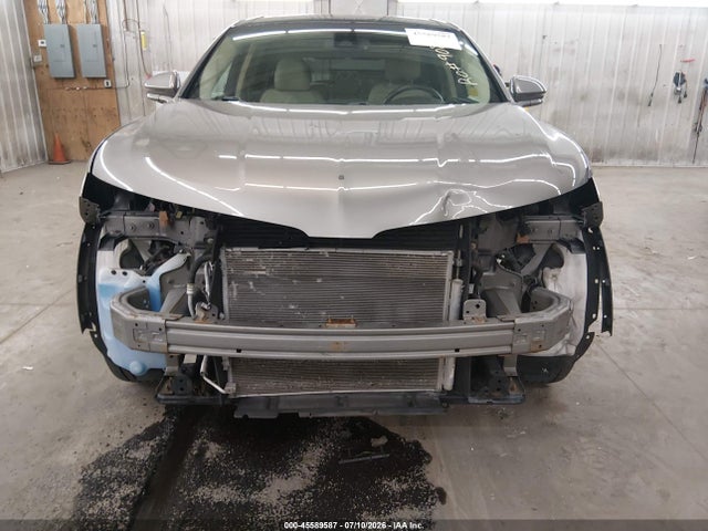 2017 Lincoln Mkx Select მანქანა იყიდება აუქციონზე, vin: 2LMPJ8KR9HBL14925, აუქციონის ნომერი: 45589587