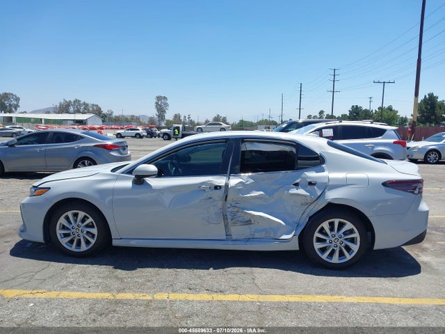 Toyota CAMRY LE 2023 4T1C11AKXPU105434 Image 15