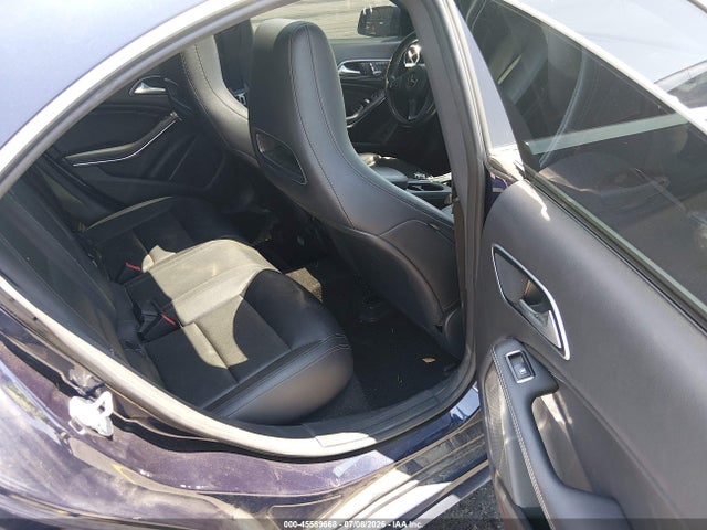 45589668 :رقم المزاد ، WDDSJ4EB2JN528995 vin ، 2018 Mercedes-benz Cla 250 مزاد بيع