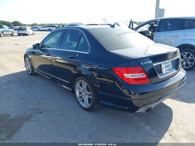 Aukcja sprzedaży 2012 Mercedes-benz C 250 Sport, vin: WDDGF4HB7CR223930, numer aukcji: 45589669