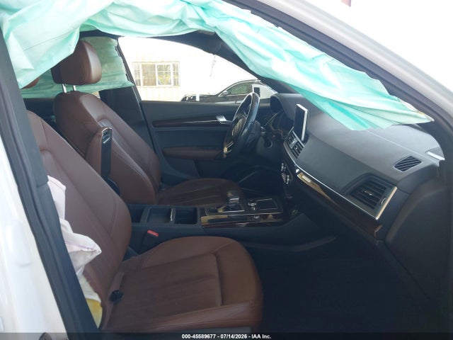 WA1BNAFYXJ2213230 Audi Q5 2.0t Premium/2.0t Tech Premium