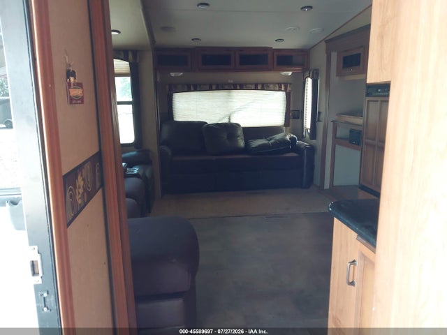 Auction sale of the 2013 Crossroads Rv Cruiser Patroitm-, vin: 4V0FC352XDE011017, lot number: 45589697