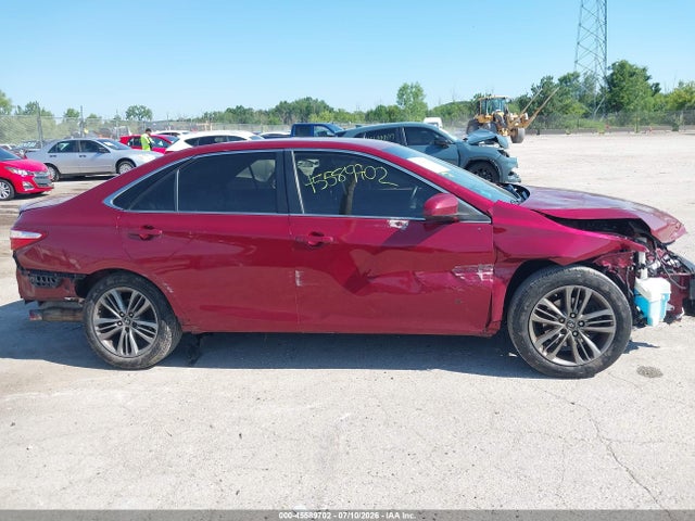Продажа на аукционе авто 2015 Toyota Camry Se, vin: 4T1BF1FK0FU962303, номер лота: 45589702