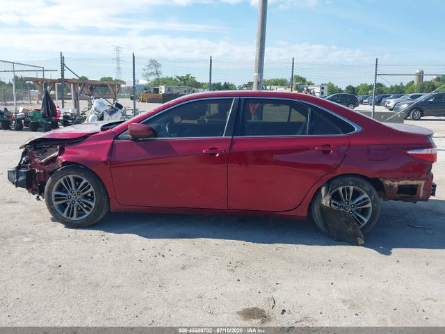Продажа на аукционе авто 2015 Toyota Camry Se, vin: 4T1BF1FK0FU962303, номер лота: 45589702