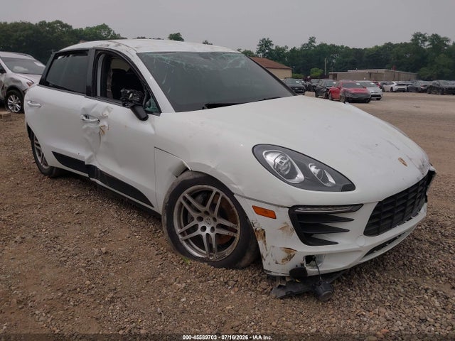 45589703 :رقم المزاد ، WP1AA2A53JLB02401 vin ، 2018 Porsche Macan مزاد بيع