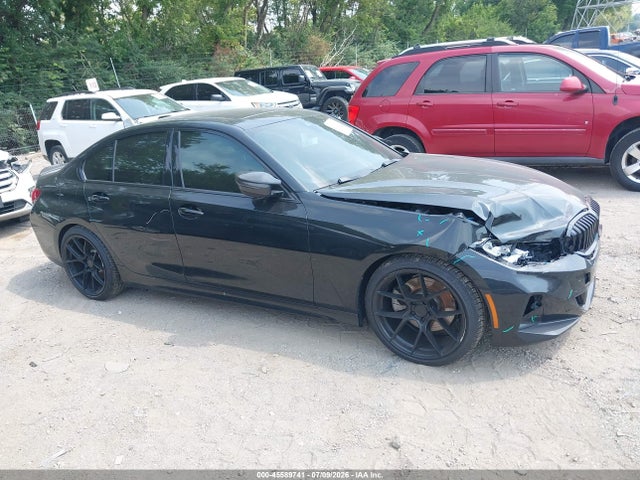 45589741 :رقم المزاد ، 3MW89FF06P8D54069 vin ، 2023 Bmw 330i Xdrive مزاد بيع