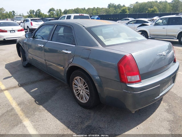 2005 Chrysler 300 Touring მანქანა იყიდება აუქციონზე, vin: 2C3JA53G05H108620, აუქციონის ნომერი: 45589744