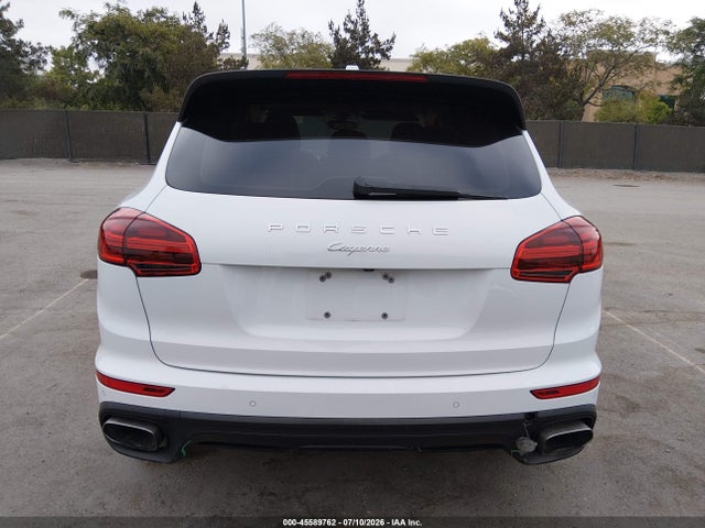 2017 Porsche Cayenne Platinum Edition მანქანა იყიდება აუქციონზე, vin: WP1AA2A23HKA81071, აუქციონის ნომერი: 45589762