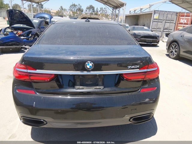WBA7E2C55HG739285 BMW 740I