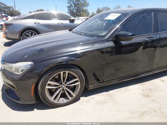 WBA7E2C55HG739285 BMW 740I