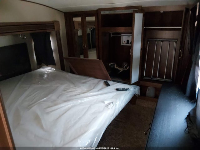 Coachmen Chaparrel 2016 5ZT3CH4BXGA313039 Image 13