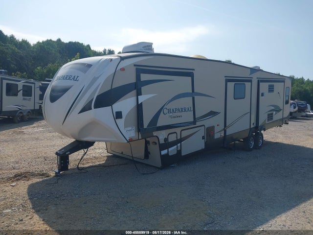 Coachmen Chaparrel 2016 5ZT3CH4BXGA313039 Image 2