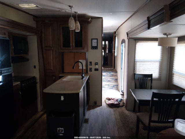 Coachmen Chaparrel 2016 5ZT3CH4BXGA313039 Image 5