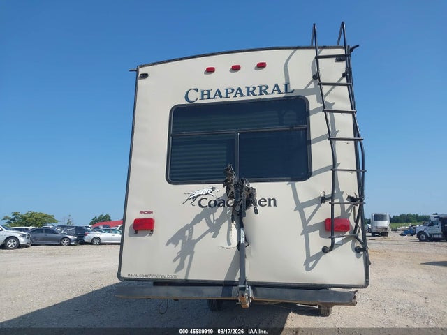 Coachmen Chaparrel 2016 5ZT3CH4BXGA313039 Image 6
