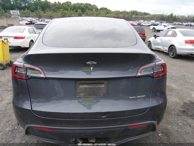 Auction sale of the 2022 Tesla Model Y Long Range Dual Motor All-wheel Drive, vin: 7SAYGDEEXNA008108, lot number: 45589925