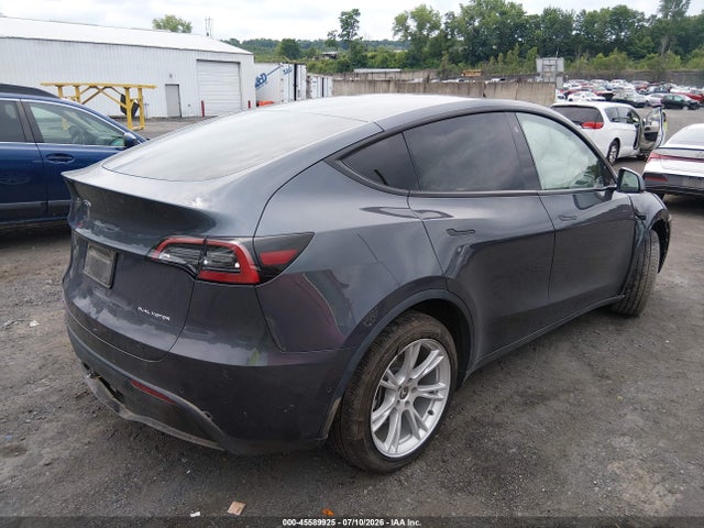 Auction sale of the 2022 Tesla Model Y Long Range Dual Motor All-wheel Drive, vin: 7SAYGDEEXNA008108, lot number: 45589925