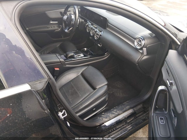 45589951 :رقم المزاد ، WDD5J4HBXLN072014 vin ، 2020 Mercedes-benz Cla 250 4matic مزاد بيع