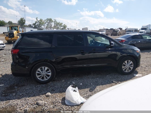 KIA SEDONA LX 2018 KNDMB5C1XJ6349100 Image 13