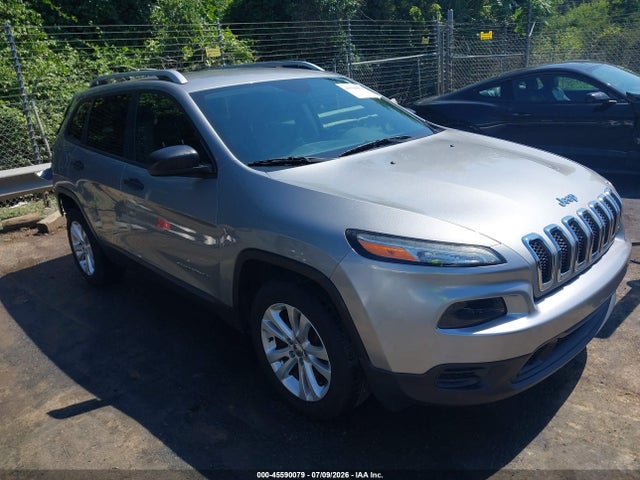 2015 Jeep Cherokee Sport მანქანა იყიდება აუქციონზე, vin: 1C4PJLAB3FW637404, აუქციონის ნომერი: 45590079