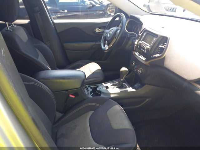 45590079 :رقم المزاد ، 1C4PJLAB3FW637404 vin ، 2015 Jeep Cherokee Sport مزاد بيع