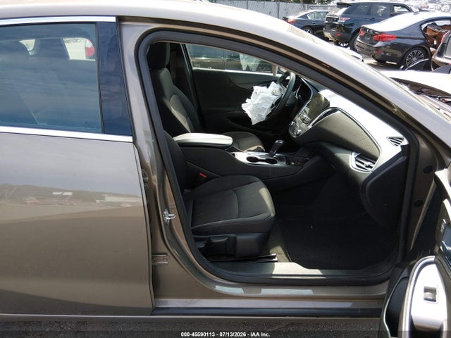 Продажа на аукционе авто 2020 Chevrolet Malibu Fwd Lt, vin: 1G1ZD5ST4LF089730, номер лота: 45590113