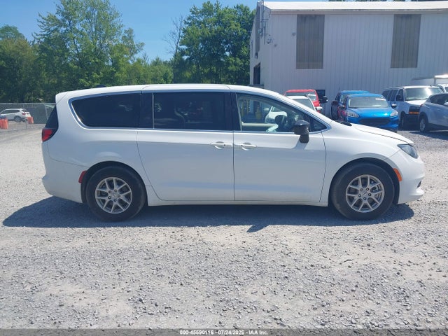 Продаж на аукціоні авто 2024 Chrysler Voyager Lx, vin: 2C4RC1CGXRR152559, номер лоту: 45590116