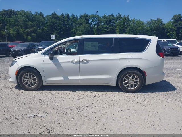 Продаж на аукціоні авто 2024 Chrysler Voyager Lx, vin: 2C4RC1CGXRR152559, номер лоту: 45590116