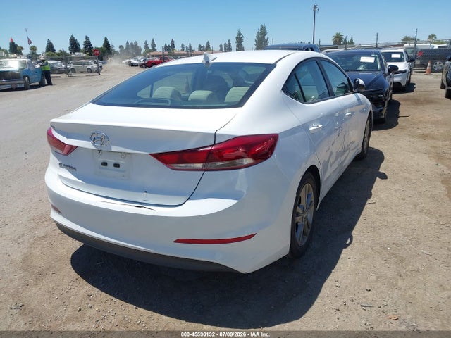 Hyundai ELANTRA SEL 2018 5NPD84LF5JH388588 Image 4