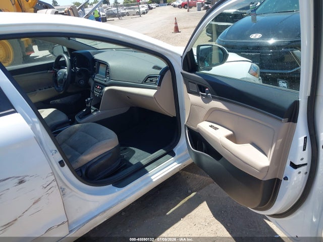 Hyundai ELANTRA SEL 2018 5NPD84LF5JH388588 Image 5