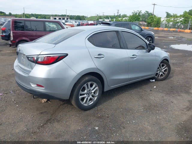 Aukcja sprzedaży 2017 Toyota Yaris Ia, vin: 3MYDLBYV3HY172272, numer aukcji: 45590162