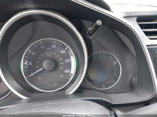 Honda FIT LX 2017 3HGGK5H51HM708290 Image 15