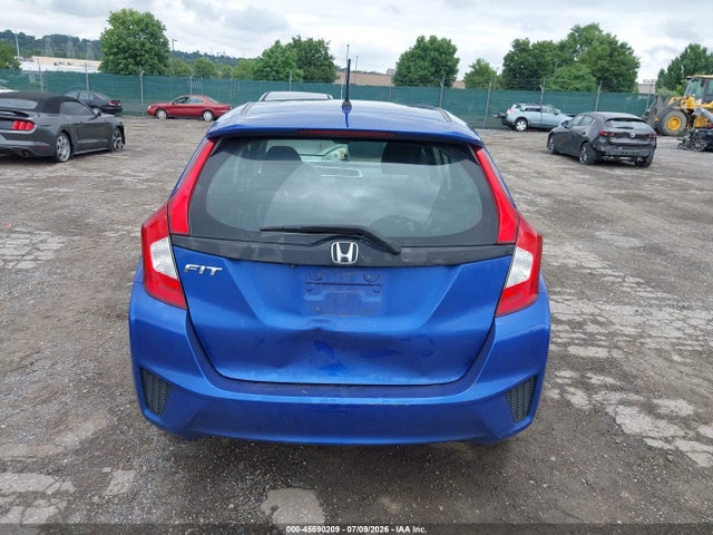 Honda FIT LX 2017 3HGGK5H51HM708290 Image 16