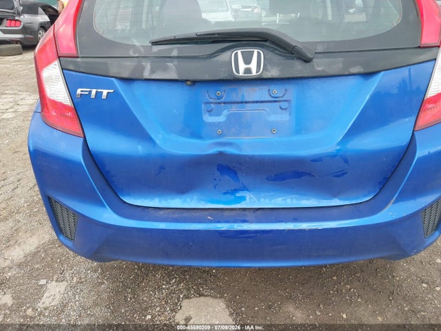 Honda FIT LX 2017 3HGGK5H51HM708290 Image 18