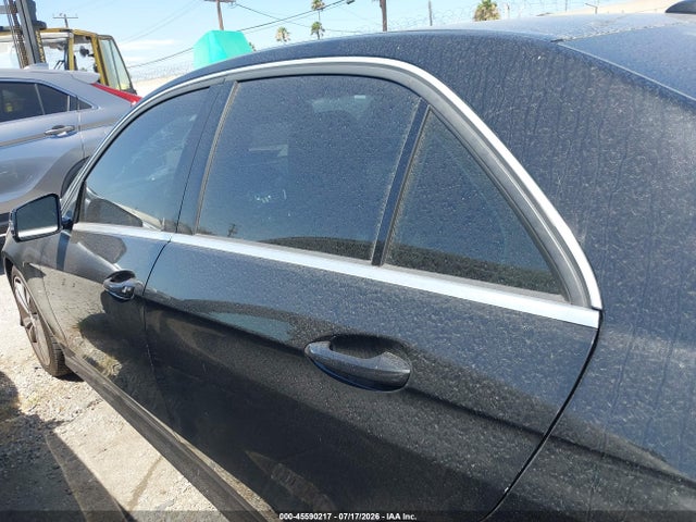 Mercedes-Benz E 350 2014 WDDHF5KB1EB038948 Image 15