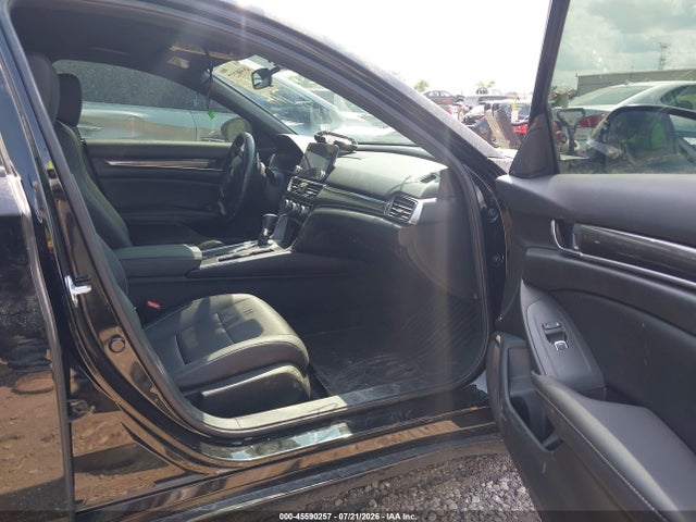 Продажа на аукционе авто 2022 Honda Accord Sport, vin: 1HGCV1F35NA071767, номер лота: 45590257