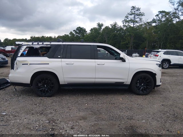 Продажа на аукционе авто 2022 Cadillac Escalade Esv 4wd Sport, vin: 1GYS4PKT1NR272860, номер лота: 45590318