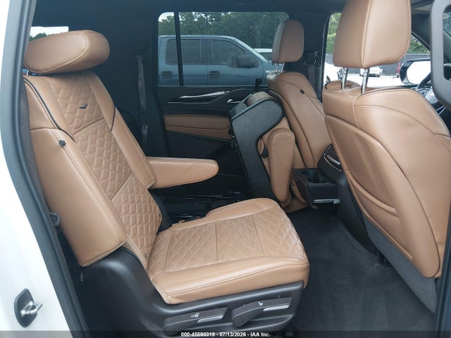 Продажа на аукционе авто 2022 Cadillac Escalade Esv 4wd Sport, vin: 1GYS4PKT1NR272860, номер лота: 45590318