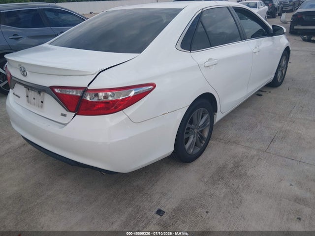 4T1BF1FK2HU792142 Toyota CAMRY SE