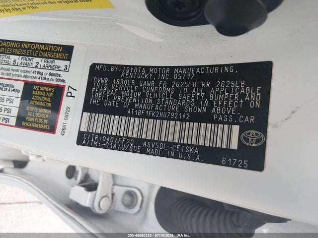 4T1BF1FK2HU792142 Toyota CAMRY SE