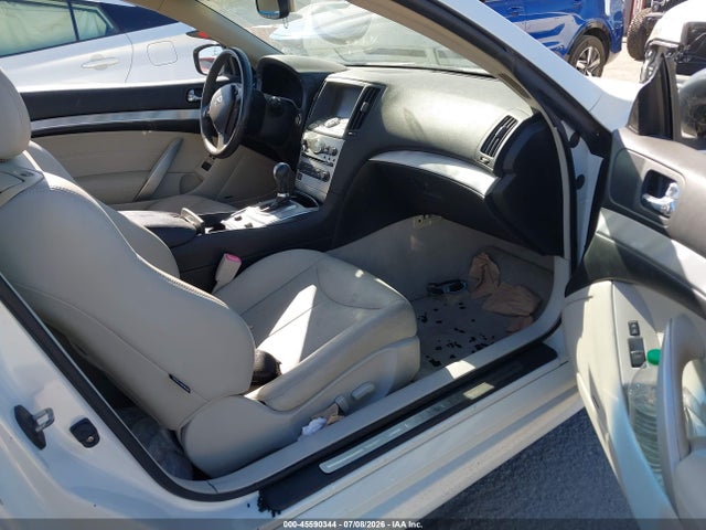 45590344 :رقم المزاد ، JN1CV6EK3EM111107 vin ، 2014 Infiniti Q60 Journey مزاد بيع